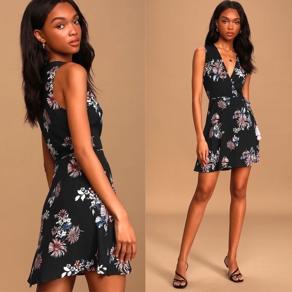 LULU’S Midnight Flower Black Floral Print Wrap Dress - Picture 1 of 4